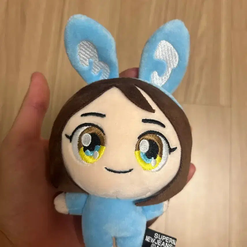 [BUNJANG] NewJeans Minji Murakami Doll / 뉴진스 민지 무라카미 인형