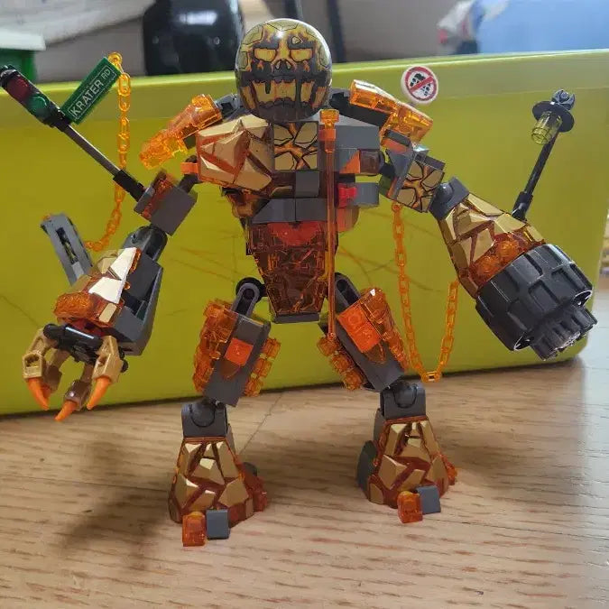 [BUNJANG] LEGO Spider-Man Molten Man 76128 / 레고 스파이더맨 몰튼맨 76128
