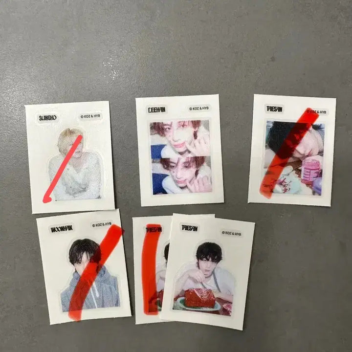 [BUNJANG] BOYNEXTDOOR SungHo TaeSan JiHan RiWoo YoonHak Photocard/Sticker Bundle Set / 보넥도 포카/띠부씰 양도 (성호 태산 이한 리우 운학)