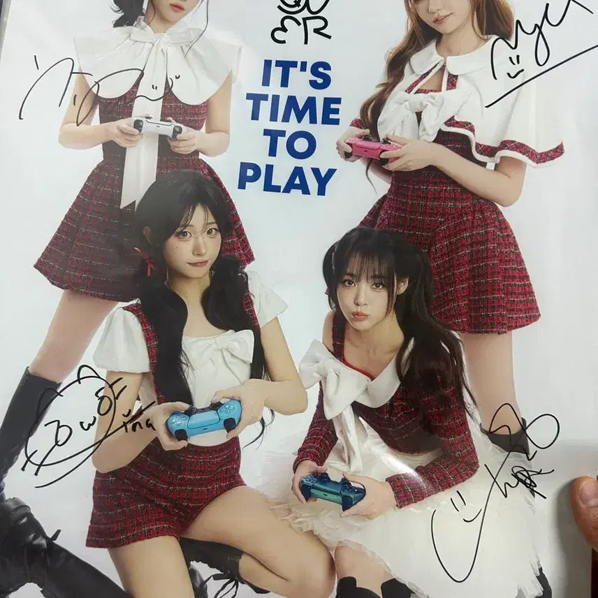 [BUNJANG] QWER Signed Photocard &amp; Poster Bundle Set / QWER  소니 플스 싸인포카&amp;포스터 일괄