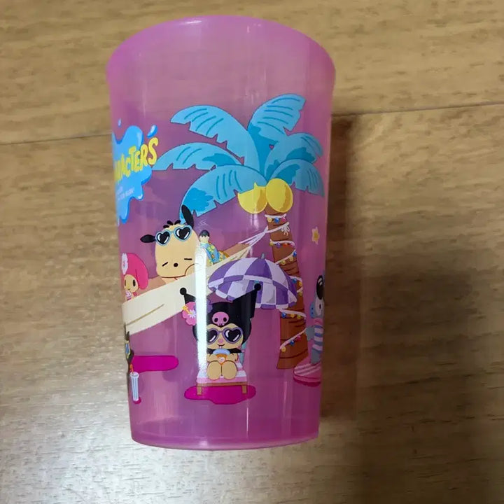 [BUNJANG] Sanrio Tanning Series Plastic Cup / 산리오 태닝시리즈 플라스틱컵 판매