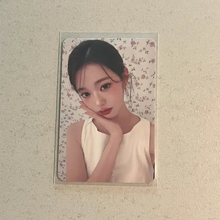 [BUNJANG] IVE Wonyoung AMUSE Photocard / 아이브 장원영 어뮤즈 포카 포토카드 양도