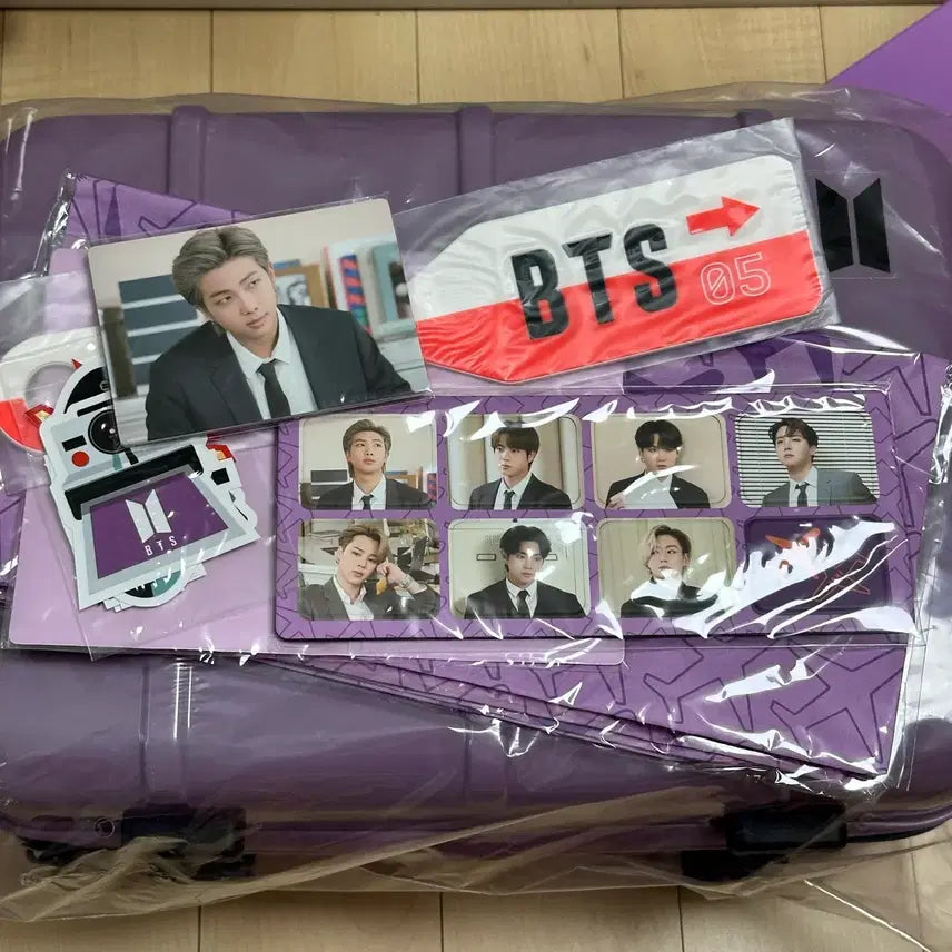 [BUNJANG] BTS Merchbox 