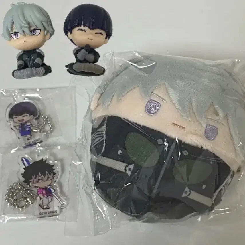 [BUNJANG] Kaiju No. 8 Ichiban Kuji C Prize Art Board &amp; Summer Collaboration Cafe Keychains (Hoshina Narumi, Fuwa Reno) / 괴수 8호 제일복권 C상 아트보드 후와 레노 여름 콜라보 카페 키링 호시나 나루미 스와라세타이