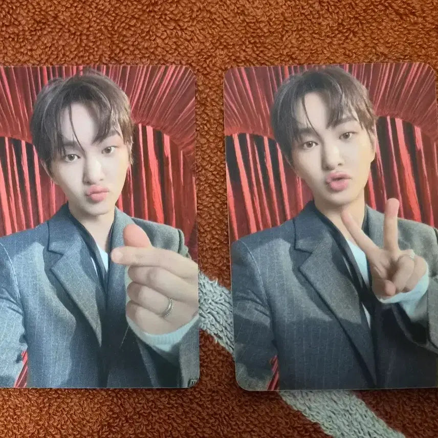 [BUNJANG] Onew Touch Love Handwritten Ver. Apple Music POB 2 Photocards Set / 온유 터프러브 손글씨ver 애플뮤직 미공포 2장 set