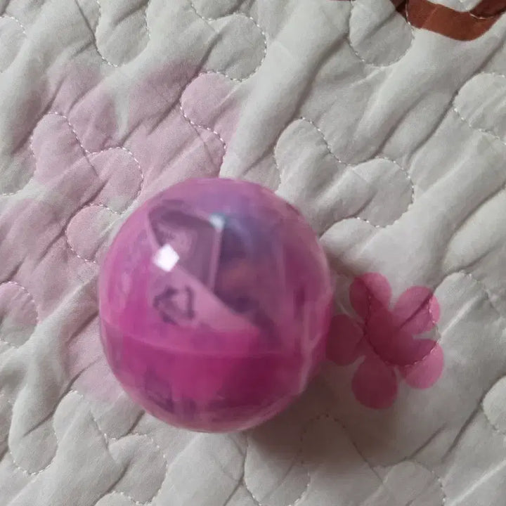 [BUNJANG] Frieren Himel Gacha Keychain (Hook Type) / (미개봉새상품)프리렌대롱가챠 힘멜(고리형)판매