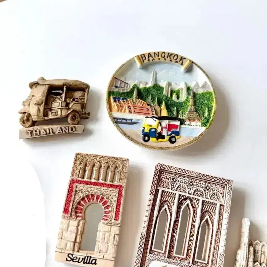 [BUNJANG] Travel Souvenir Magnets - International Cities &amp; Destinations / 마그넷 - 스페인 세비야, 바르셀로나, 체코 프라하, 태국 방콕, 부산