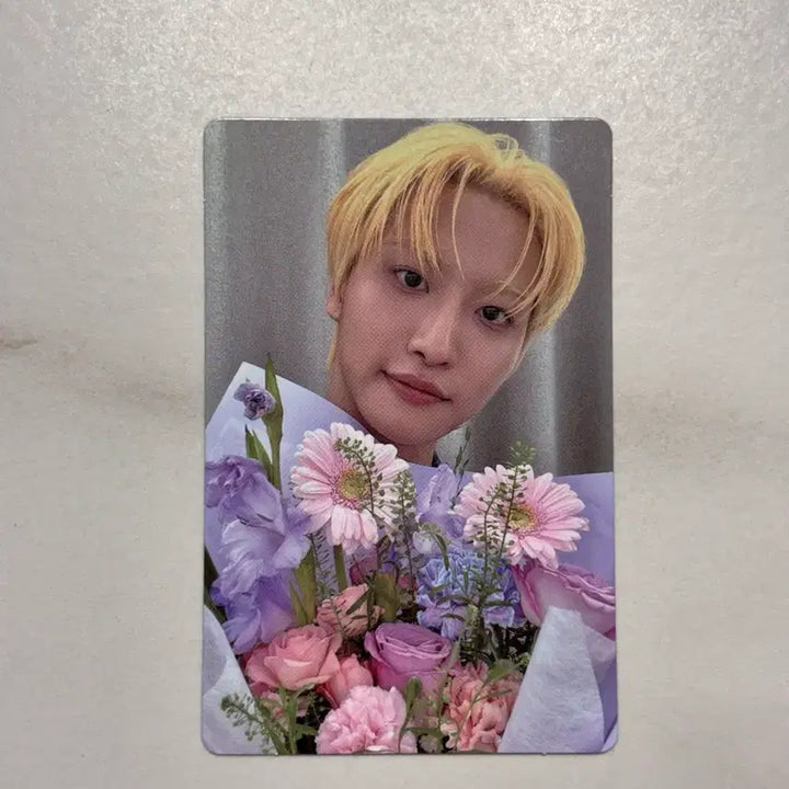 [BUNJANG] ATEEZ Seonghwa Golden Hour 5 TOKTOQ POB Photocard Flower Bouquet / 에이티즈 성화 골든아워5 TOKTOQ 특전 포토카드 꽃다발