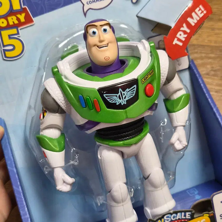 [BUNJANG] Mattel Toy Story 5 High-Tech Edition Buzz Lightyear Talking Figure / 마텔 토이스토리5 하이테크 에디션 버즈라이트이어 토킹 말하는 피규어