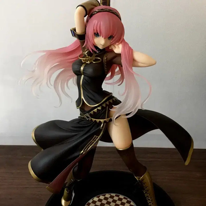 [BUNJANG] Megurine Luka Vocaloid Tony Ver. 1/7 Scale Figure by Max Factory / 메구리네 루카 보카로 맥스팩토리 토니 버전 tony ver 1/7 스케일피규어