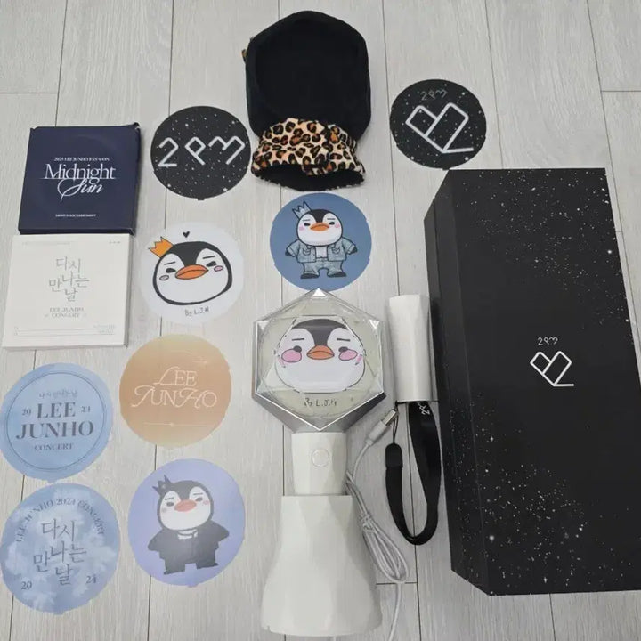 [BUNJANG] 2PM Official Lightstick Junho Penguin Cover Set / 2PM응원봉 이준호시트지 펭펭커버
