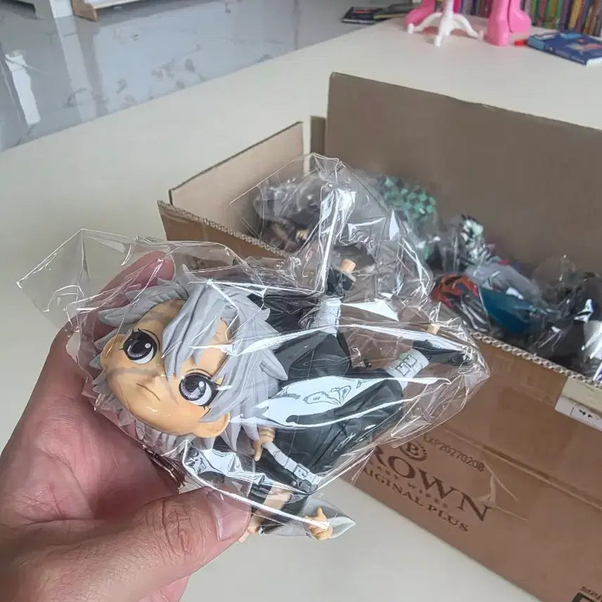 [BUNJANG] Demon Slayer Iguro Obanai &amp; Shinazugawa Sanemi Figure Set / 귀멸의 칼날 오바나이, 사네미 피규어 세트
