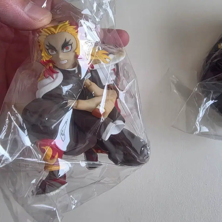 [BUNJANG] Demon Slayer Kyojuro Rengoku Figure / 귀멸의 칼날 렌고쿠 피규어