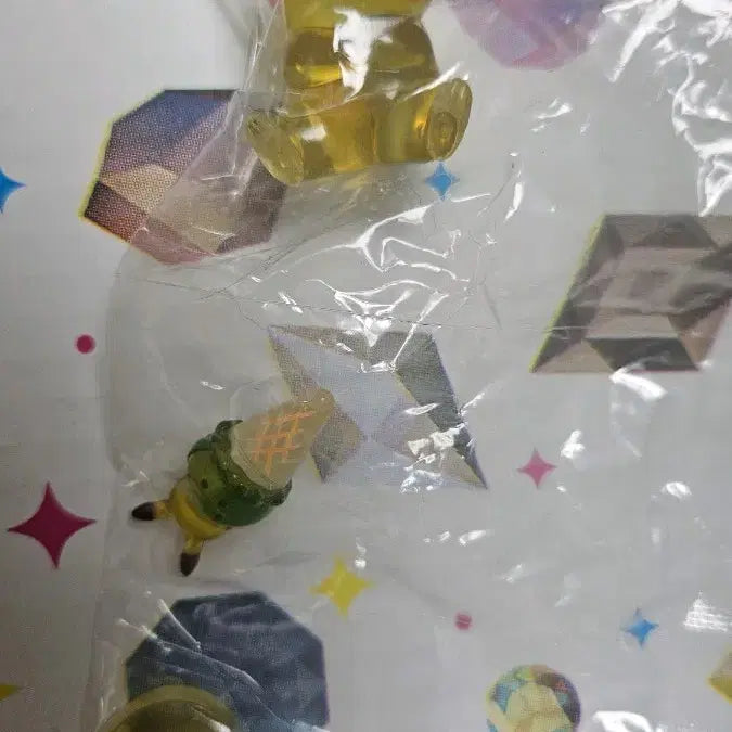 [BUNJANG] Pokemon Summer Figure Gacha Secret Pikachu / 한국 한정] 포켓몬 썸머 피규어 가챠 시크릿 피카츄