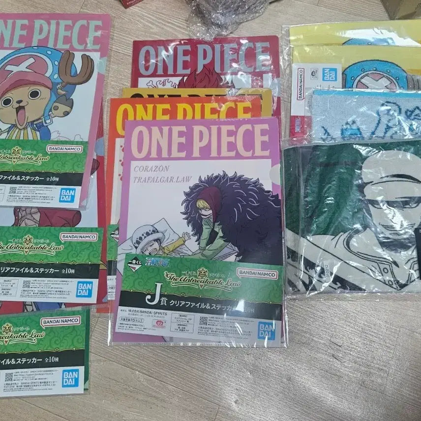 [BUNJANG] One Piece Ichiban Kuji Clear File &amp; Towel Set / 원피스 제일복권  클리어 파일&amp;수건 하위상
