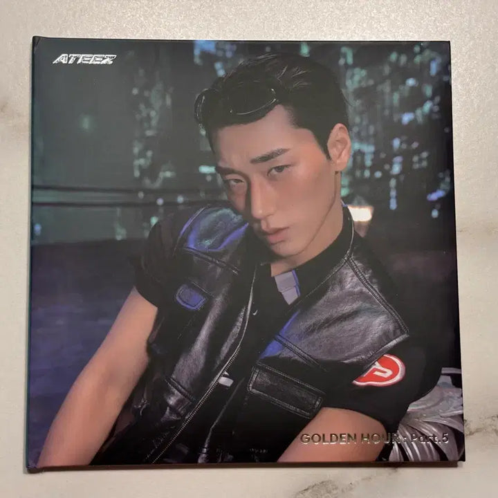 [BUNJANG] ATEEZ San Golden Hour: Part 5 Digipack Full Set (Excluding Photocard) / 에이티즈 산 골든아워5 디지팩 포카 제외 풀구성