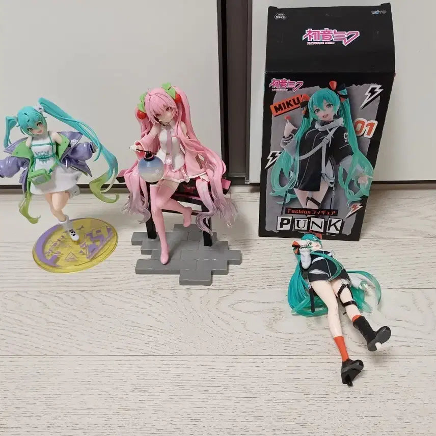 [BUNJANG] Hatsune Miku Punk Fashion Figure Set / 하츠네 미쿠 펑크 패션 피규어 3종
