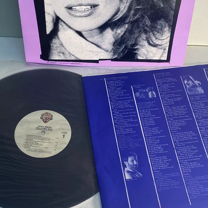 [BUNJANG] Carly Simon Hello Big Man LP / (수입중고LP-팝록) Carly Simon -Hello Big Man