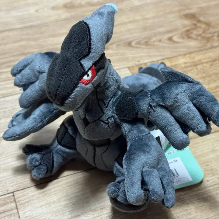 [BUNJANG] Pokemonfit Reshiram Zekrom Set / 포켓몬fit 레시라무 제크로무 세트