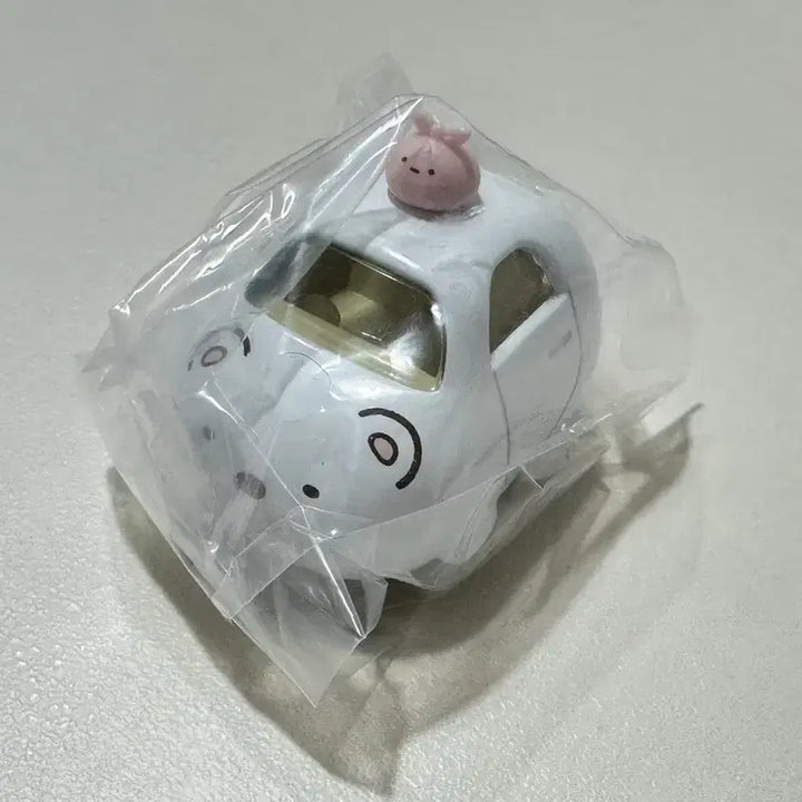 [BUNJANG] Dream Tomica Sumikko Gurashi Shirokuma Tomica / 드림토미카 스밋코구라시 시로쿠마 토미카