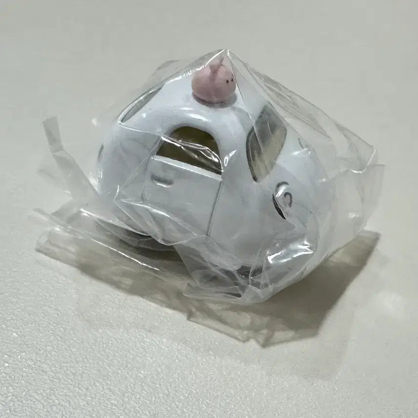 [BUNJANG] Dream Tomica Sumikko Gurashi Shirokuma Tomica / 드림토미카 스밋코구라시 시로쿠마 토미카