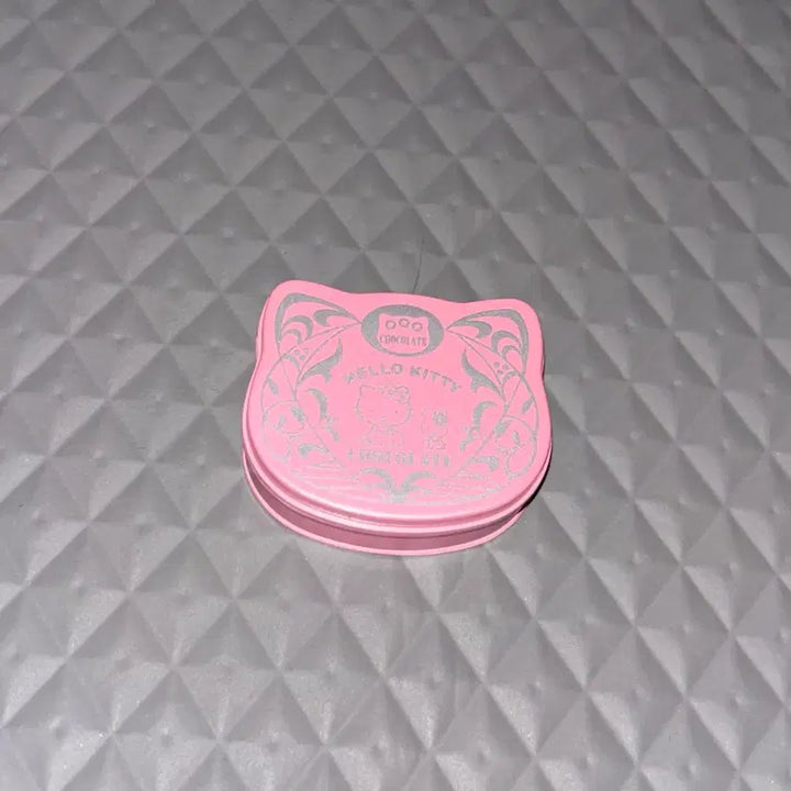 [BUNJANG] Hello Kitty Chocolate Cookie Tin Case Miniature / 키티 초콜릿 쿠키 틴케이스 식완 가챠