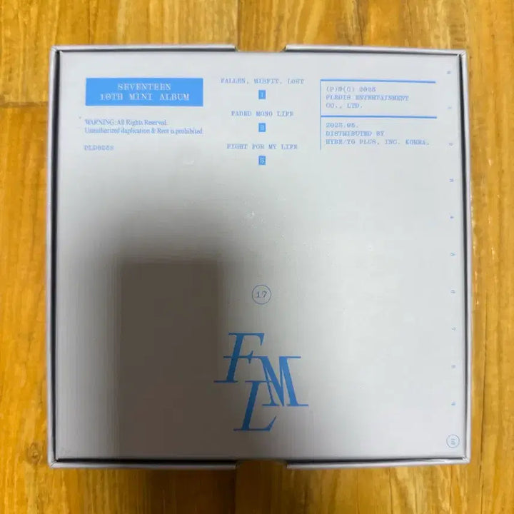 [BUNJANG] SEVENTEEN FML Album / 세븐틴 FML 앨범