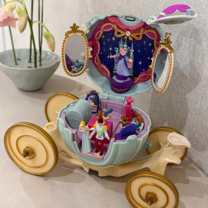 [BUNJANG] Classic Polly Pocket Cinderella Castle Playset / 고전 폴리포켓 신데렐라