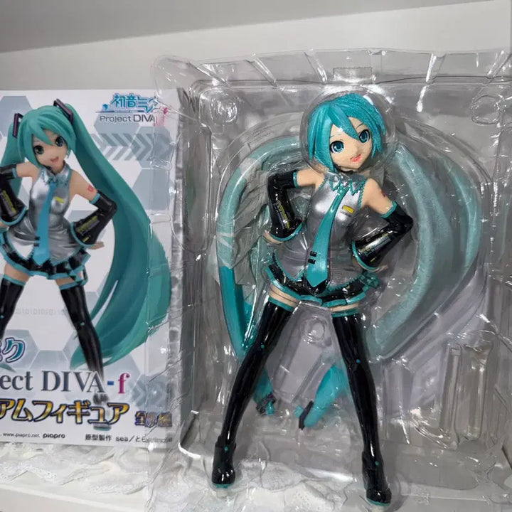 [BUNJANG] Sega SPM Hatsune Miku Figure - Project DIVA F (Sealed) / 블리스터 미개봉) 세가 spm 프디바 하츠네 미쿠 f 피규어
