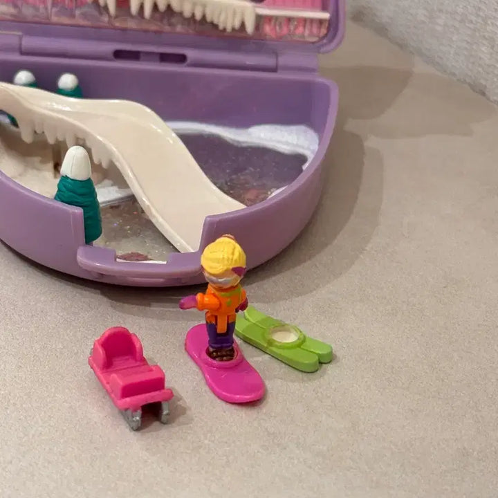 [BUNJANG] Bluebird Toys Polly Pocket Snowmountain Playset / 고전 폴리포켓 스노우마운틴