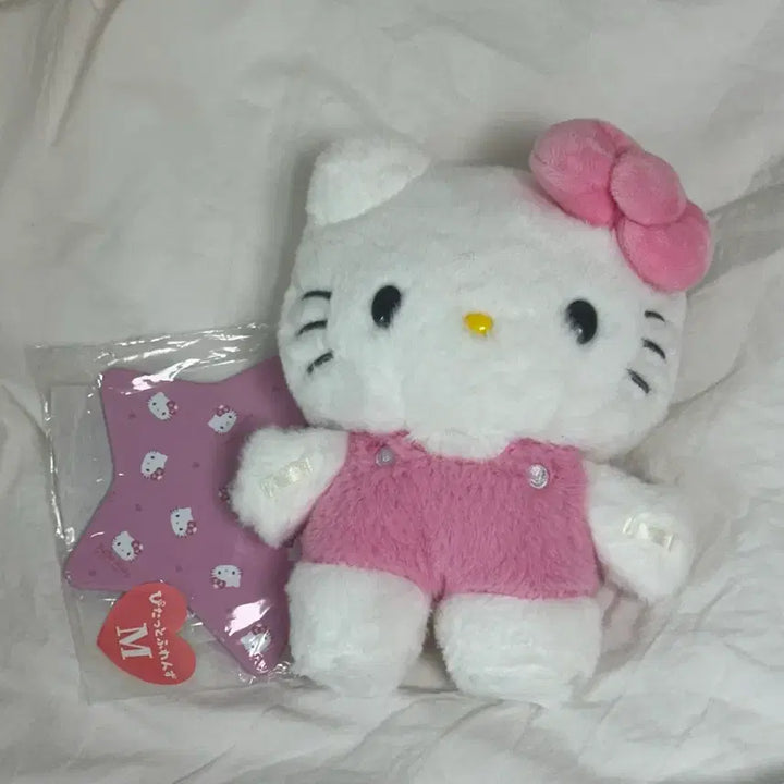 [BUNJANG] Sanrio Pitatto Kitty Doll - Pink Overalls, Medium / 산리오 피탓토 키티 인형 M