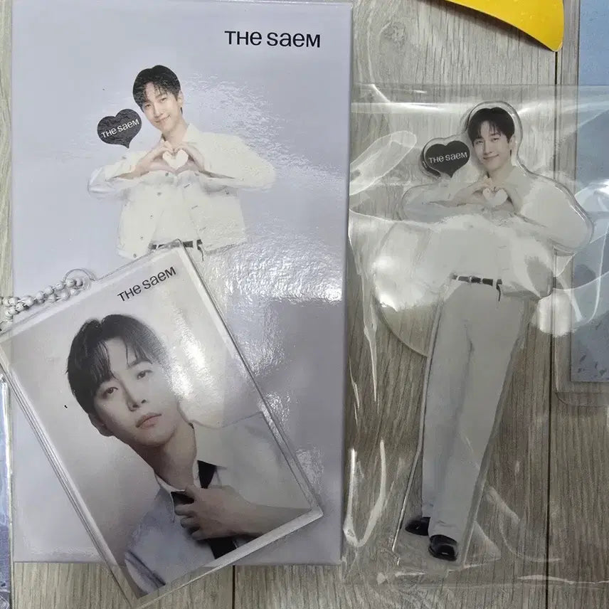 [BUNJANG] Lee Junho The Same Keychain Stand Photocard Bundle Set / 이준호 다시만나는날 등등.