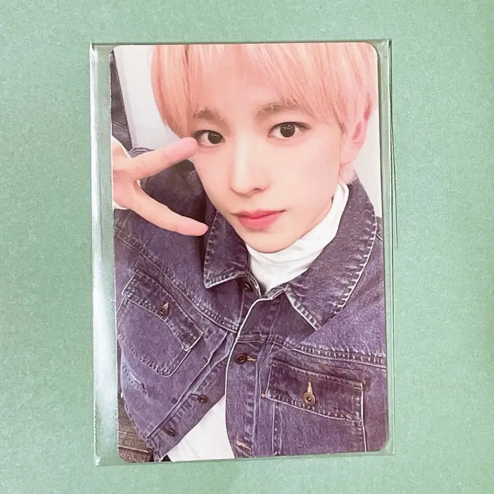 [BUNJANG] NCT WISH YUSHI Oto Love Berries Lucky Draw Photocard (Sealed) / 엔시티위시 유우시 오투럽 베리즈 럭드 포카 미개봉 양도합니다.