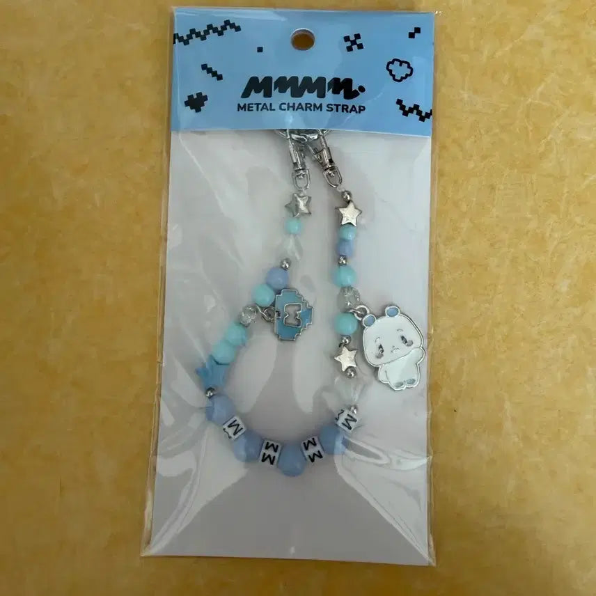 [BUNJANG] PLAVE Sanrio Collaboration Yejun Cushion &amp; Lightstick Metal Charm Set / 플레이브 산리오 예준 쿠션, 응원봉 메탈참