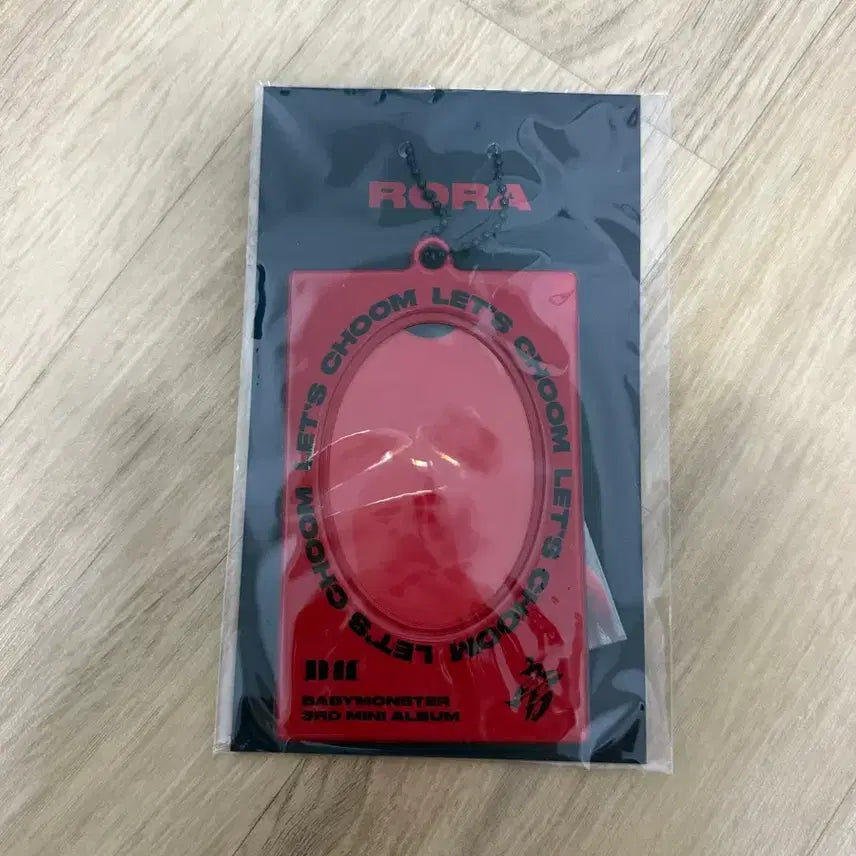 [BUNJANG] BABYMONSTER Rora PVC Photocard Holder (Sealed) / 베이비몬스터 로라 PVC 미개봉 포카 홀더 판매 합니다 ㅎㅎ