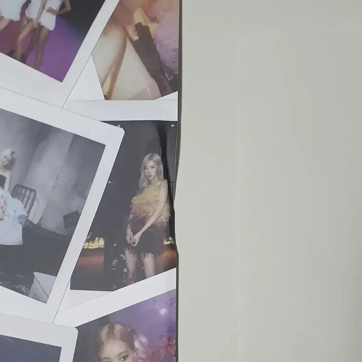 [BUNJANG] Rosé R Photobook Special Edition Photocard / 로제 R 포토북 스페셜 에디션 양도