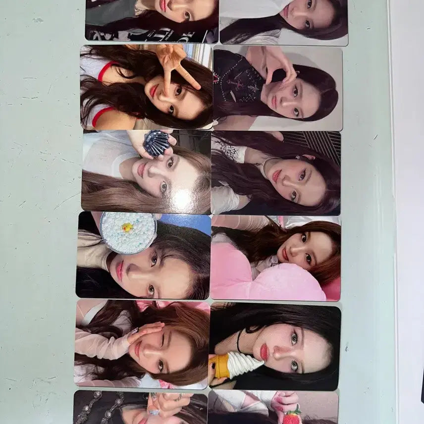 [BUNJANG] NMIXX Seolyoon Photocard Bundle Set / 엔믹스 설윤 포카 12장 일괄 판매 합니다.