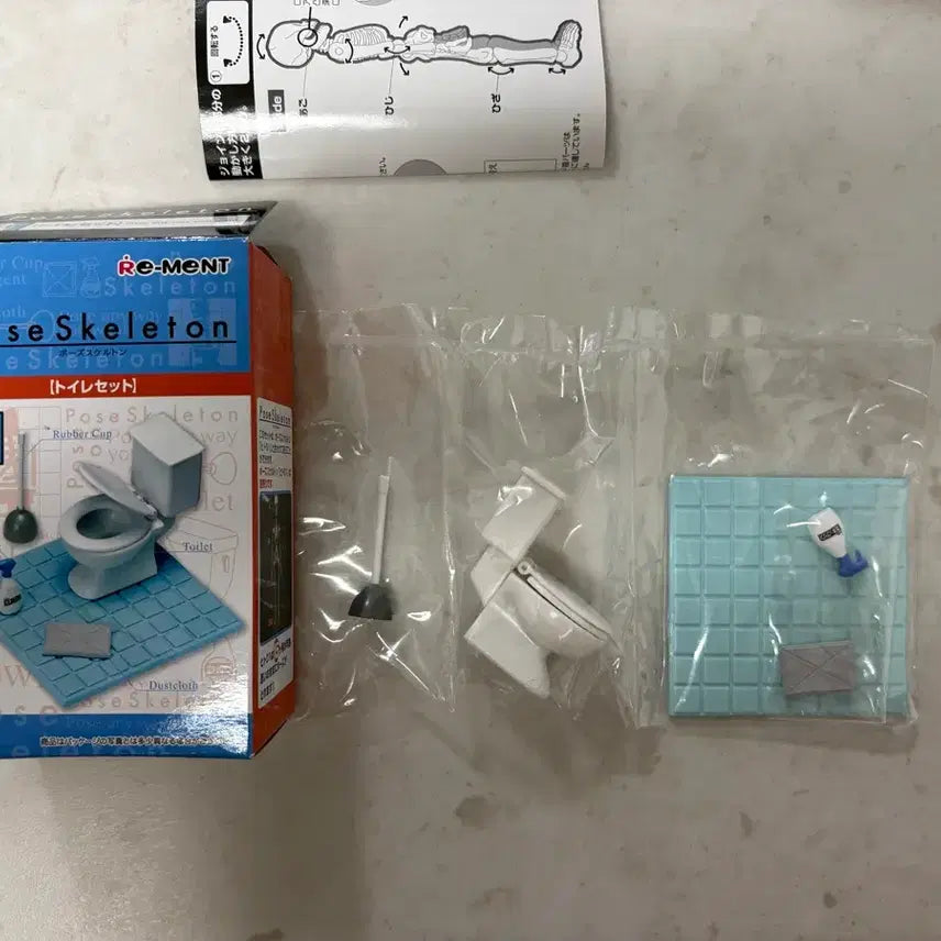 [BUNJANG] Re-Ment Diorama Toilet Room &amp; Door Set / 화장실 디오라마 문 디오라마 리멘트 2종 일괄 판매