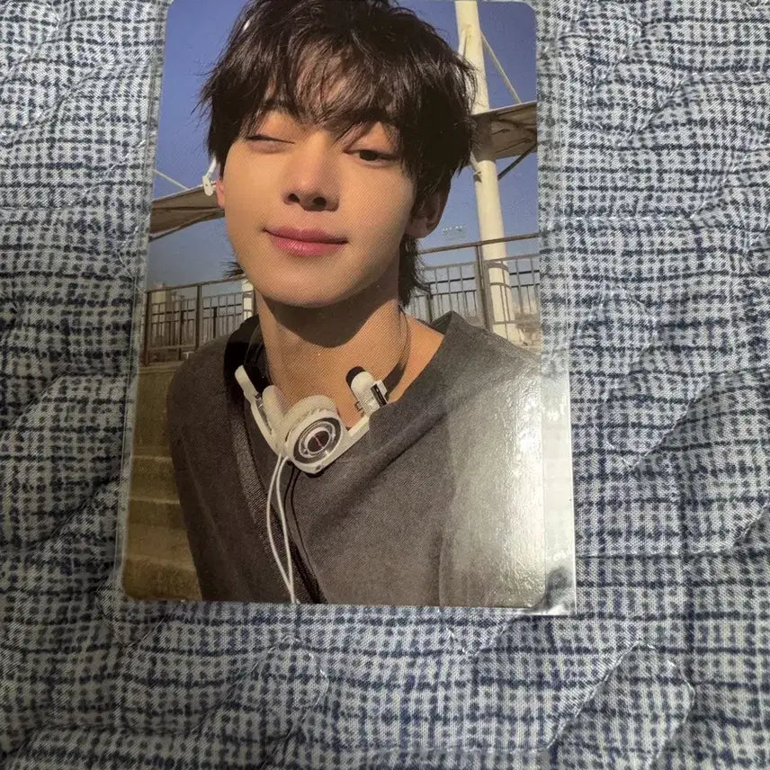 [BUNJANG] TWS Han Jin Target POB Photocard / 투어스 한진 미국 미공포 타겟 특전 포카