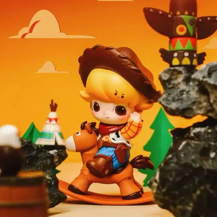 [BUNJANG] Pop Mart DIMOO World x Pixar Series DIMOO as Woody / 팝마트 디무 월드 X 픽사 시리즈DIMOO as WOODY
