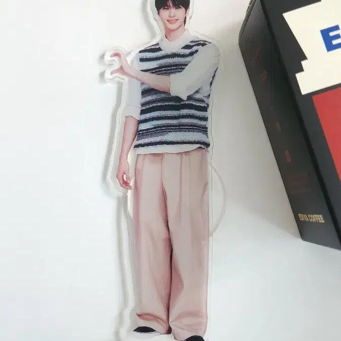[BUNJANG] Byun Woo Seok "21st Century Aristocrat" Olens, Ediya, Baskin Robbins Acrylic Standee Bundle / 21세기대군부인 변우석오렌즈 이디야 배라 배스킨라빈스 아크릴등신대