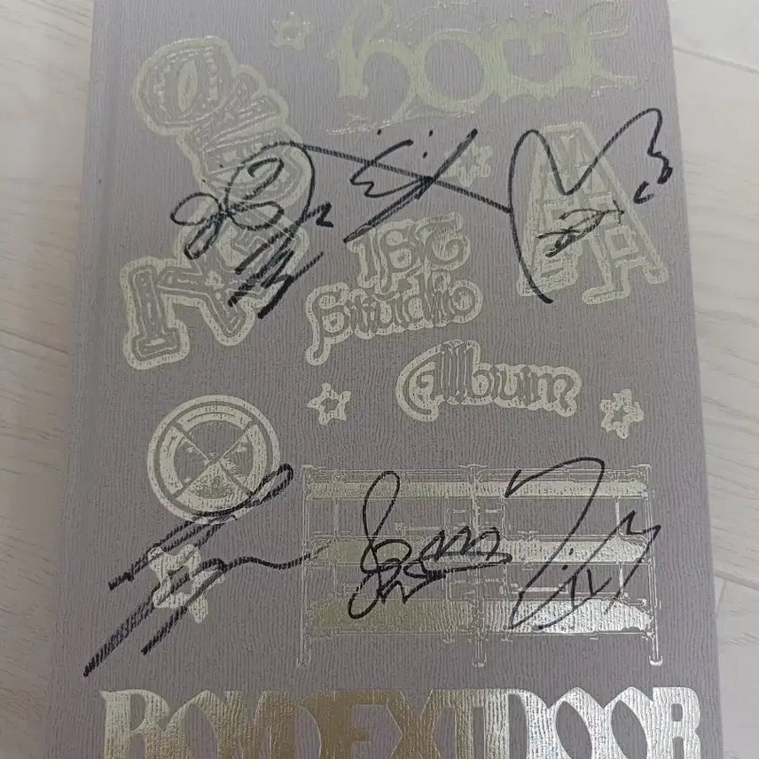 [BUNJANG] BOYNEXTDOOR Home Album / 보이넥스트도어 BOYNEXTDOOR 홈 비매 싸인 앨범