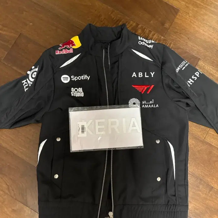 [BUNJANG] T1 x Keria Jacket (Size S) / 26 t1 자켓 s 노마킹 + 케리아 마킹지