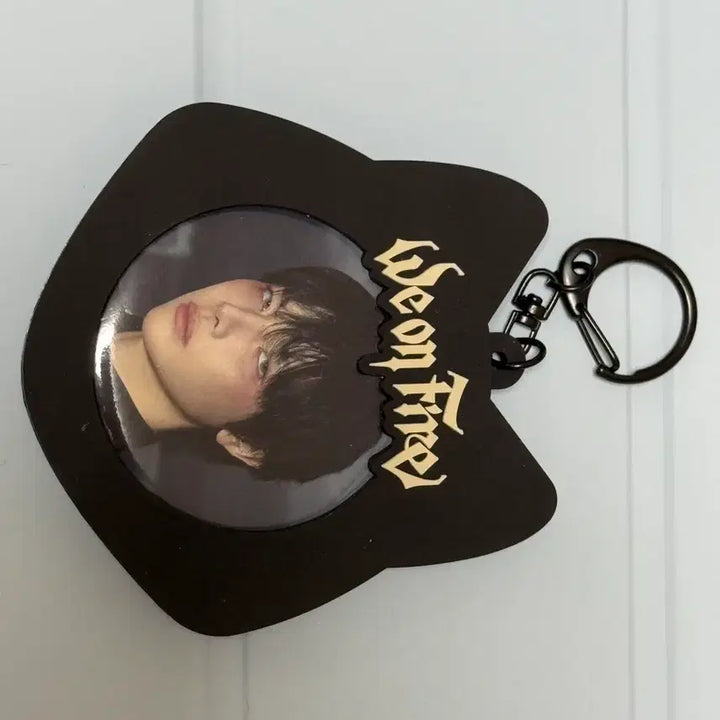 [BUNJANG] ENHYPEN WE ON FIRE Nicholas Can Badge Case / 앤팀 we on fire 위온파 팝업 니콜라스 캔뱃지 케이스