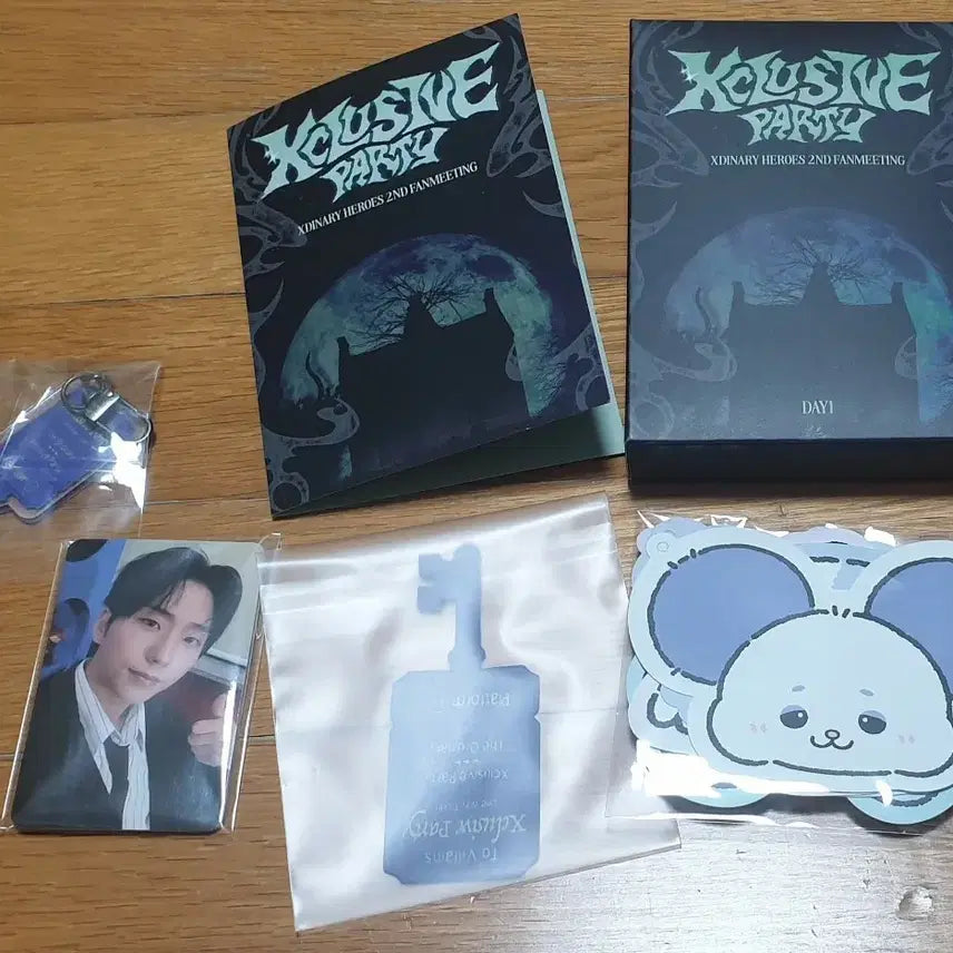 [BUNJANG] Xdinary Heroes Fan Meeting First Concert Entry Gift / 엑디즈 엑스디너리히어로즈 팬미팅 첫콘 입장기프트