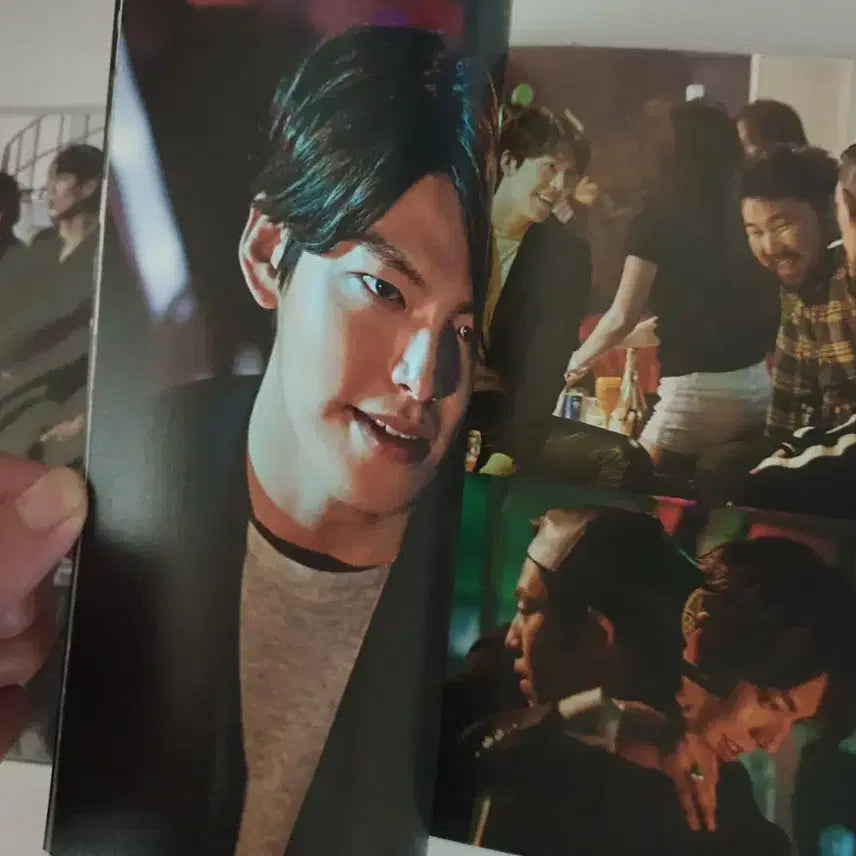 [BUNJANG] The Technicians Movie DVD Appendix Postcard &amp; Photobook Only (Kim Woo-bin, Lee Hyun-woo) / 영화 기술자들 dvd 부록 엽서 포토북만 김우빈 이현우
