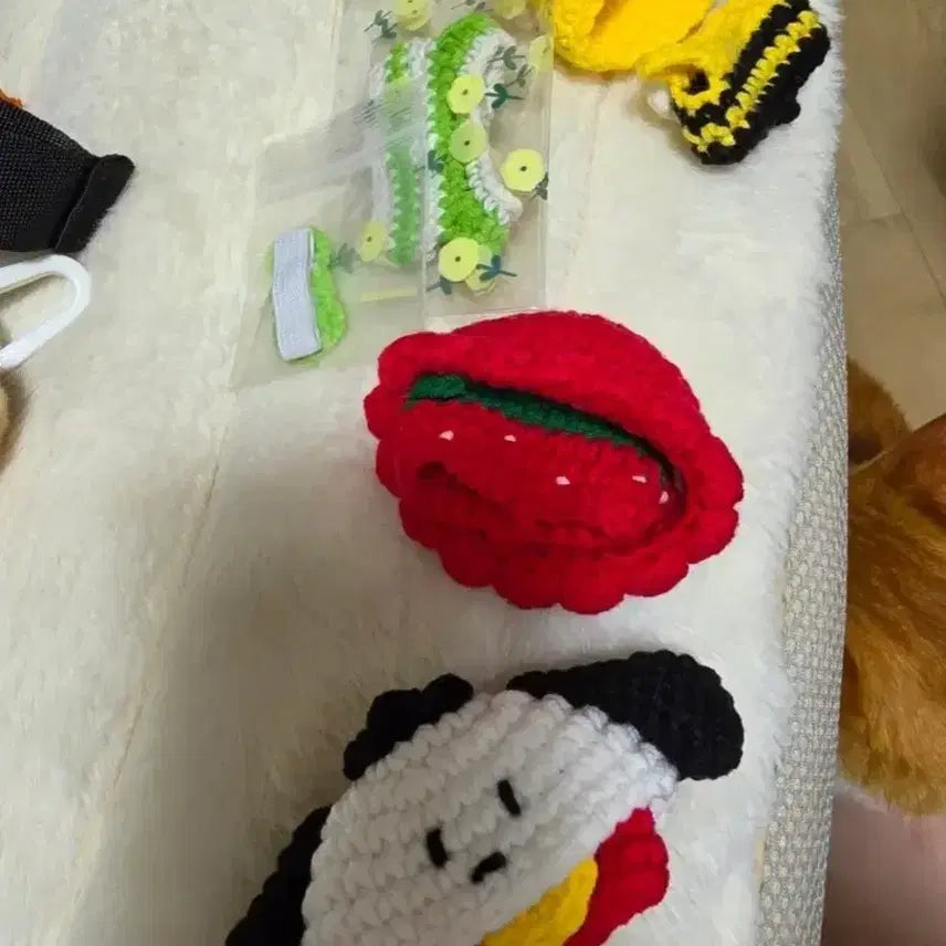 [BUNJANG] EXO Baekhyun 1st Gen "Teolaegi" Doll w/ Knit Outfit Set / 엑소 백현 1차 터래기 , 옷 세트 양도