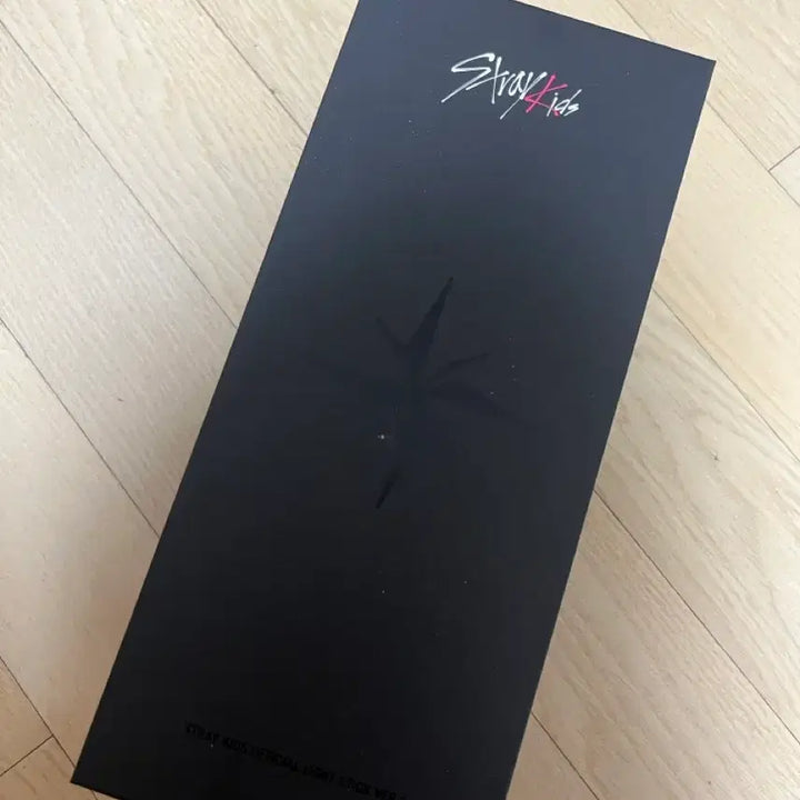 [BUNJANG] Stray Kids Official Light Stick v2 / 스트레이키즈 응원봉 v2