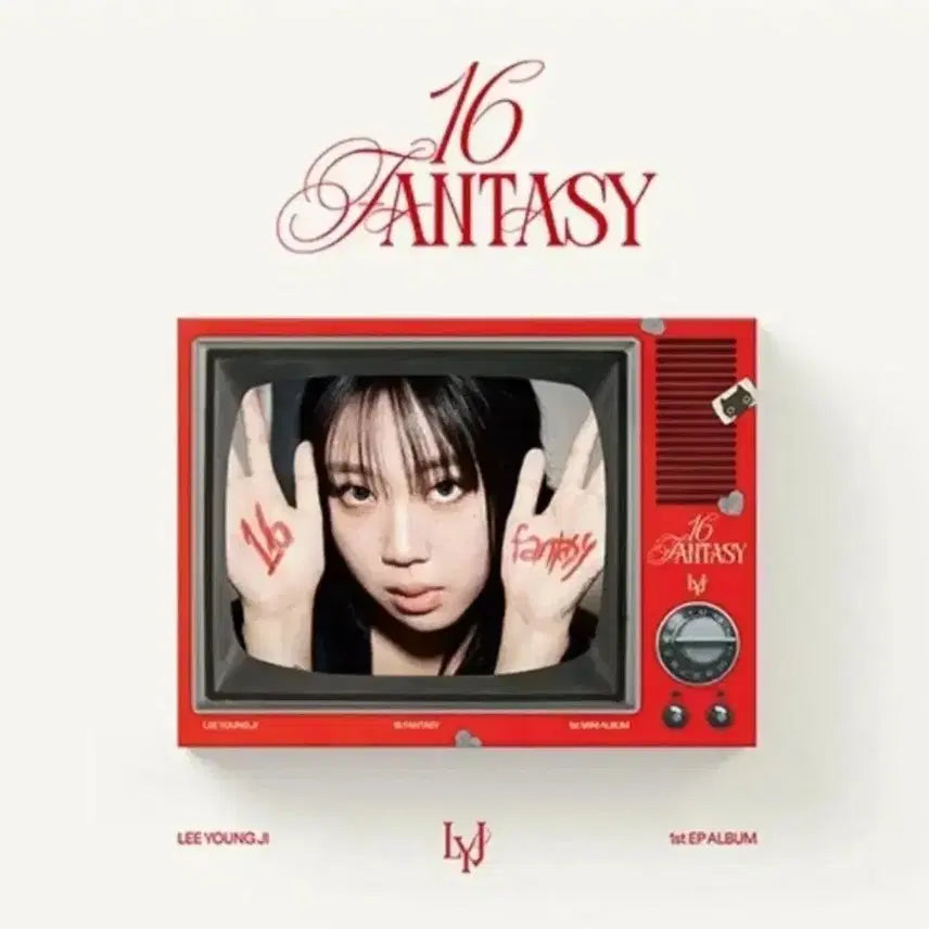 [BUNJANG] Lee Young Ji 16 FANTASY Photobook Version Sealed CD Album / 이영지 16 FANTASY 포토북 버전 미개봉 CD 앨범