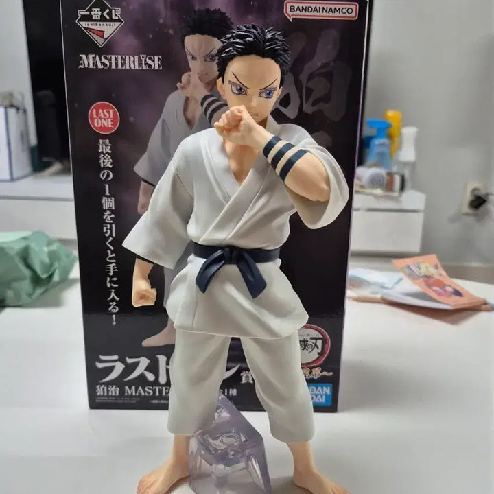 [BUNJANG] Demon Slayer Zenitsu Agatsuma A Prize Hakuji Figure Bundle Set / 귀멸의칼날(귀칼) 젠이츠 A상 하쿠지 라원 일괄판매 합니다 단순개봉전시용